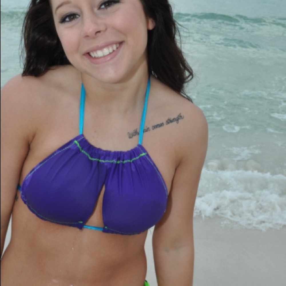 Bikini top